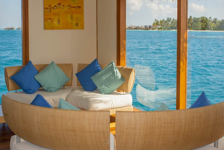 Decorating a Tropical Home in Caribbean Style