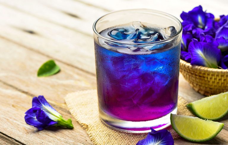 butterfly-pea-flower-iced-tea