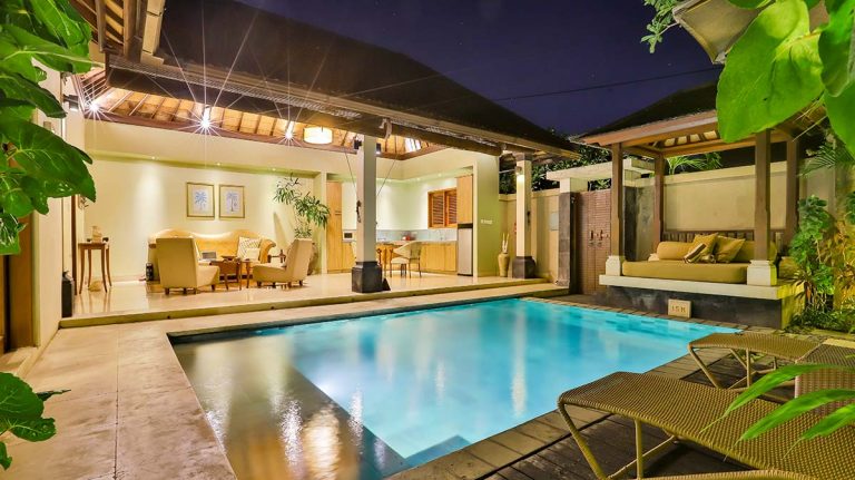 What’s the Best Lighting for Tropical Homes?