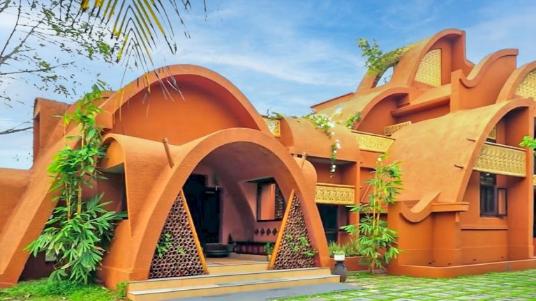 Building with Mud in Tropical Regions